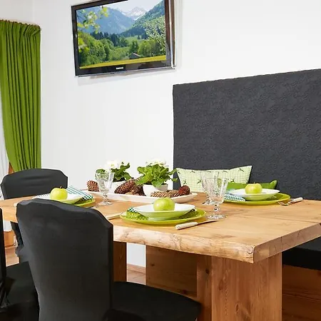 Alpvilla Bietsch Apartment *